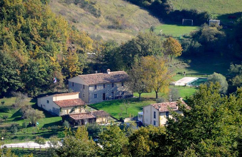 Agriturismo La Ferraia Pianello  Exterior foto