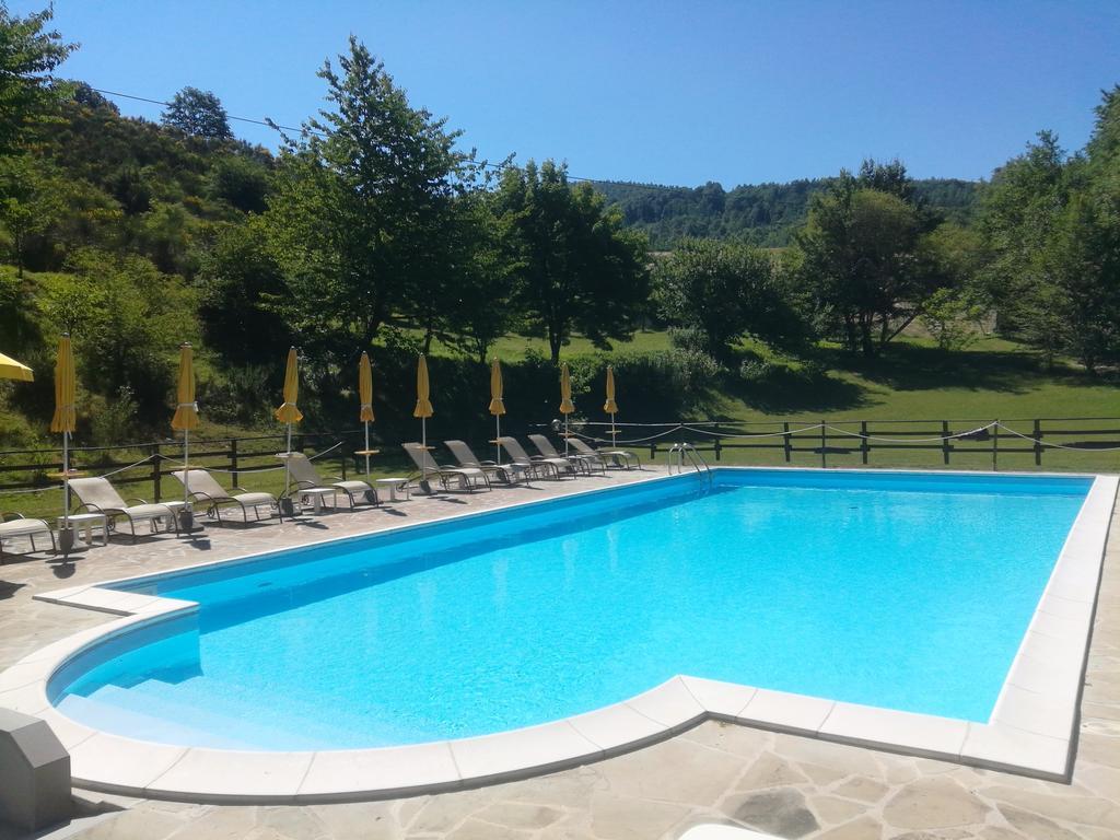 Agriturismo La Ferraia Pianello  Exterior foto